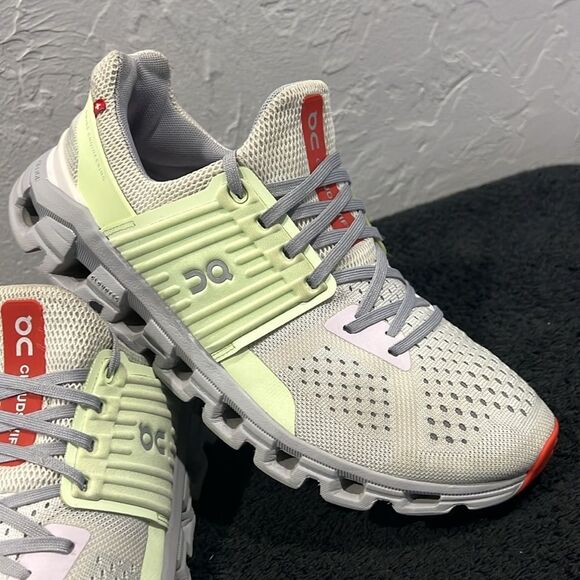 🔥🔥 ON CLOUDSWIFT 2.0 On Running Shoes Lake Sky Women Sz 8 - EXCELLENT Conditio - Picture 2 of 14